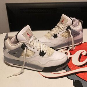 Air Jordan 2011 cement 4 white grey black CLEAN 7y womens 8-8 1/2